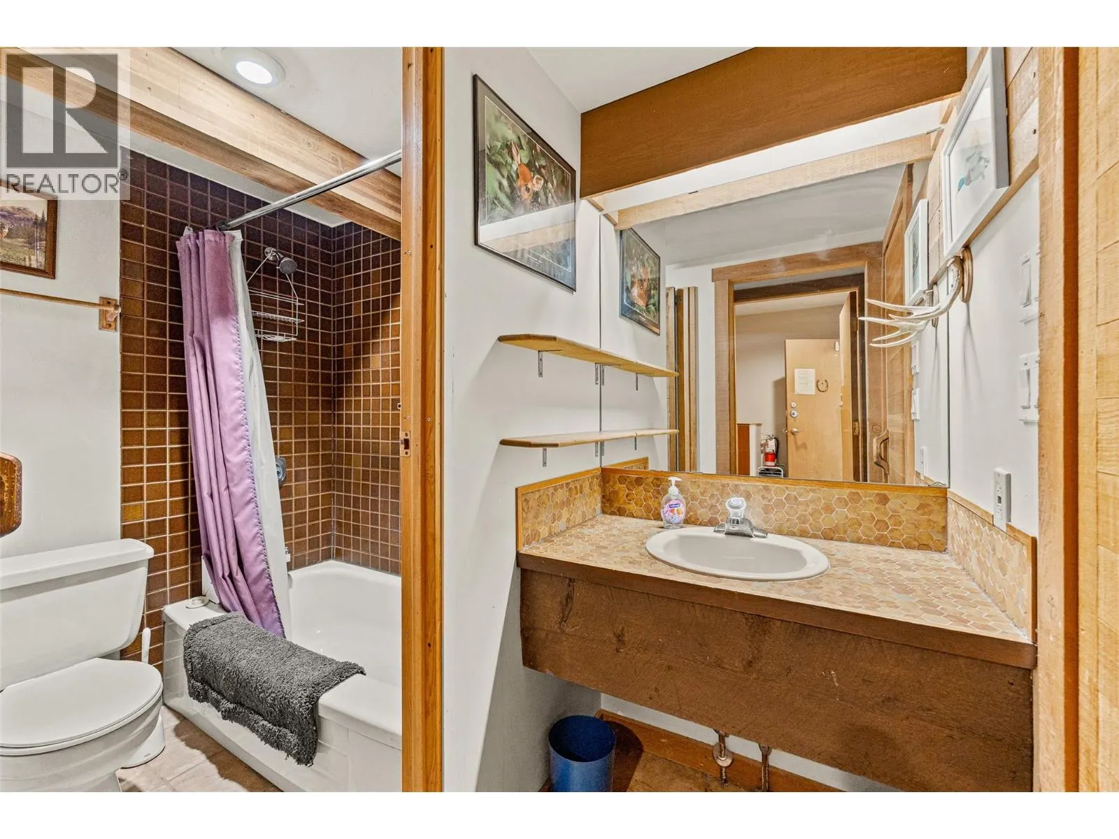 7470 Porcupine Road Unit# 610