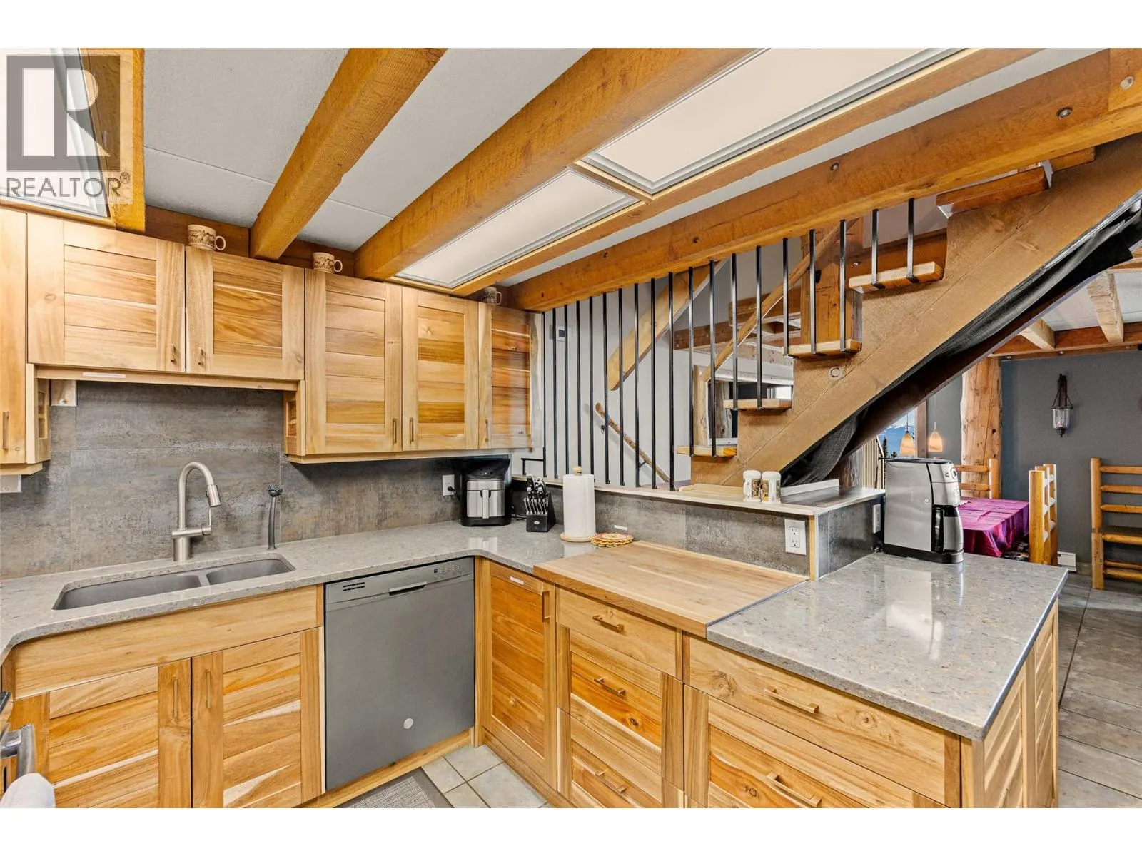 7470 Porcupine Road Unit# 610
