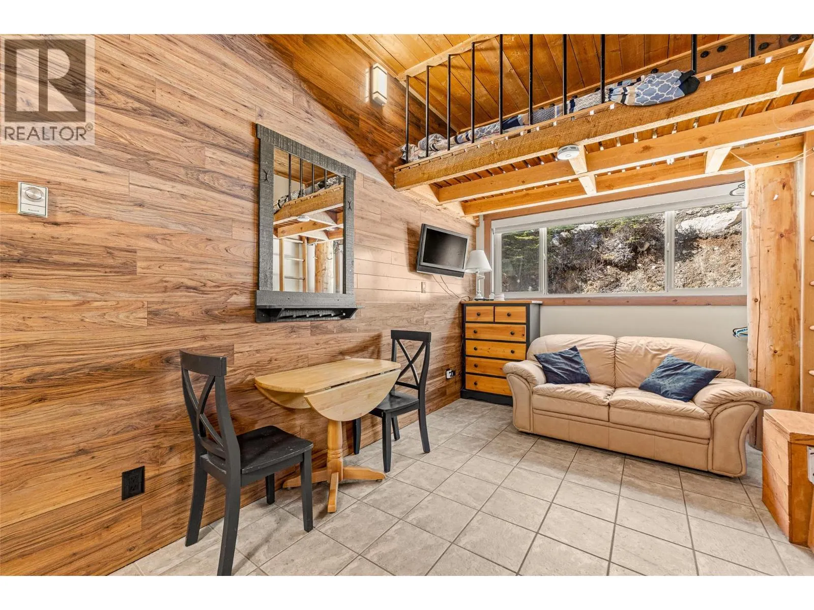7470 Porcupine Road Unit# 610