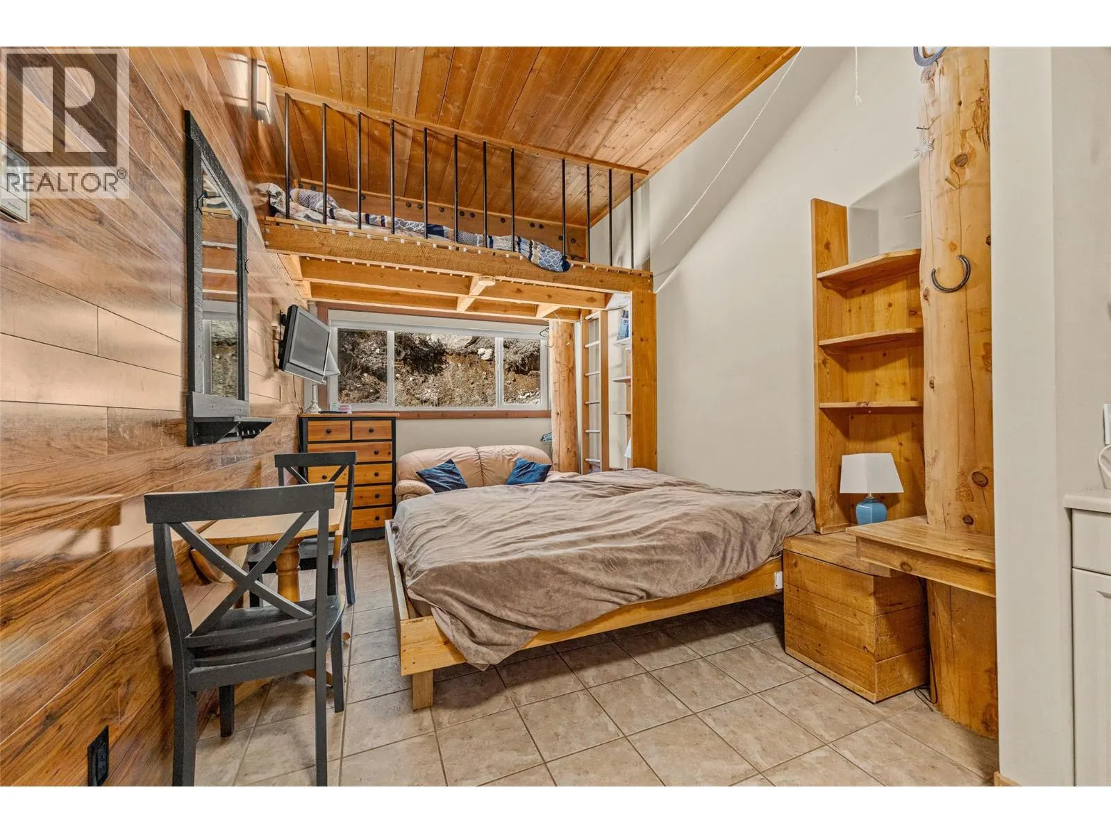 7470 Porcupine Road Unit# 610