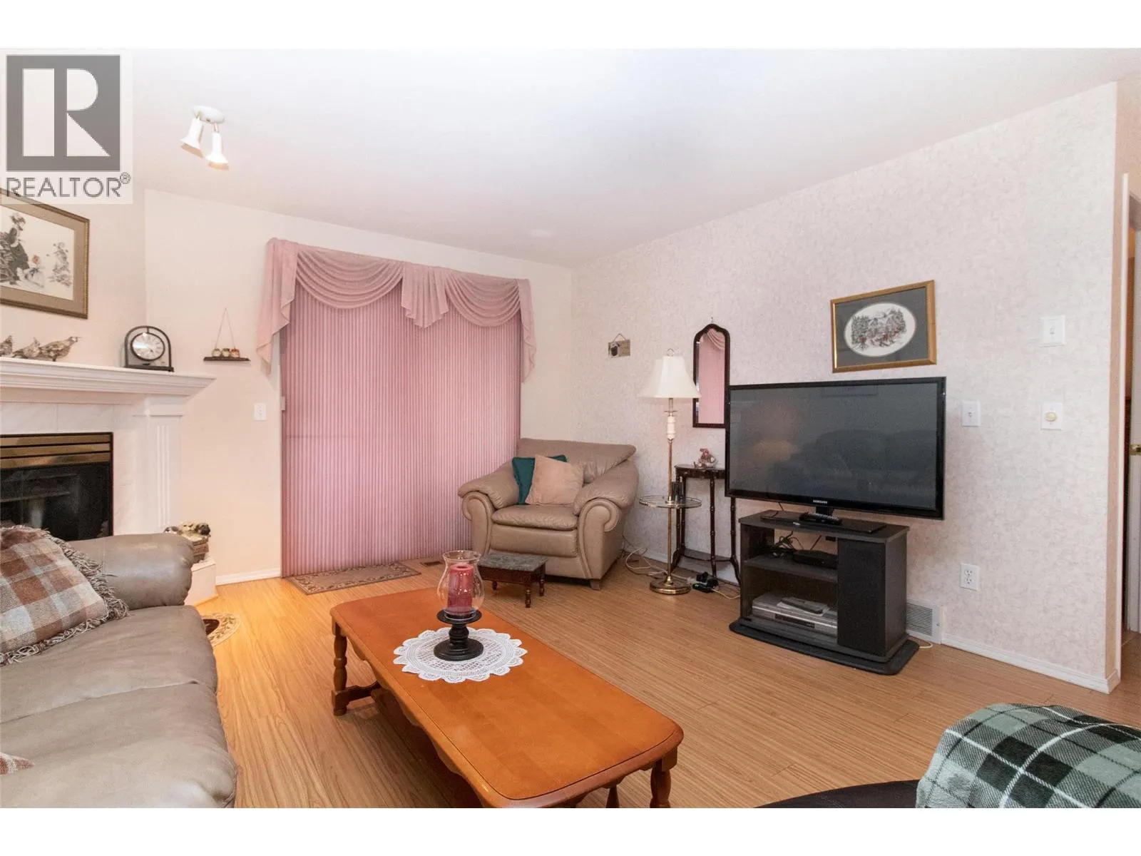 1874 Parkview Crescent Unit# 38