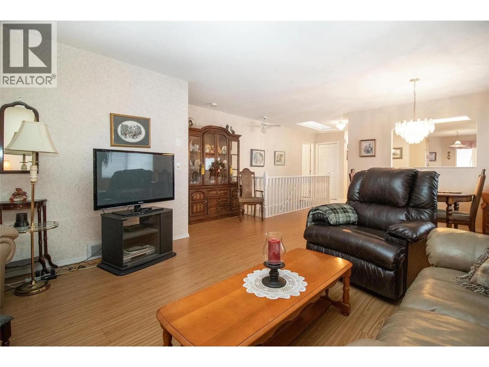 1874 Parkview Crescent Unit# 38