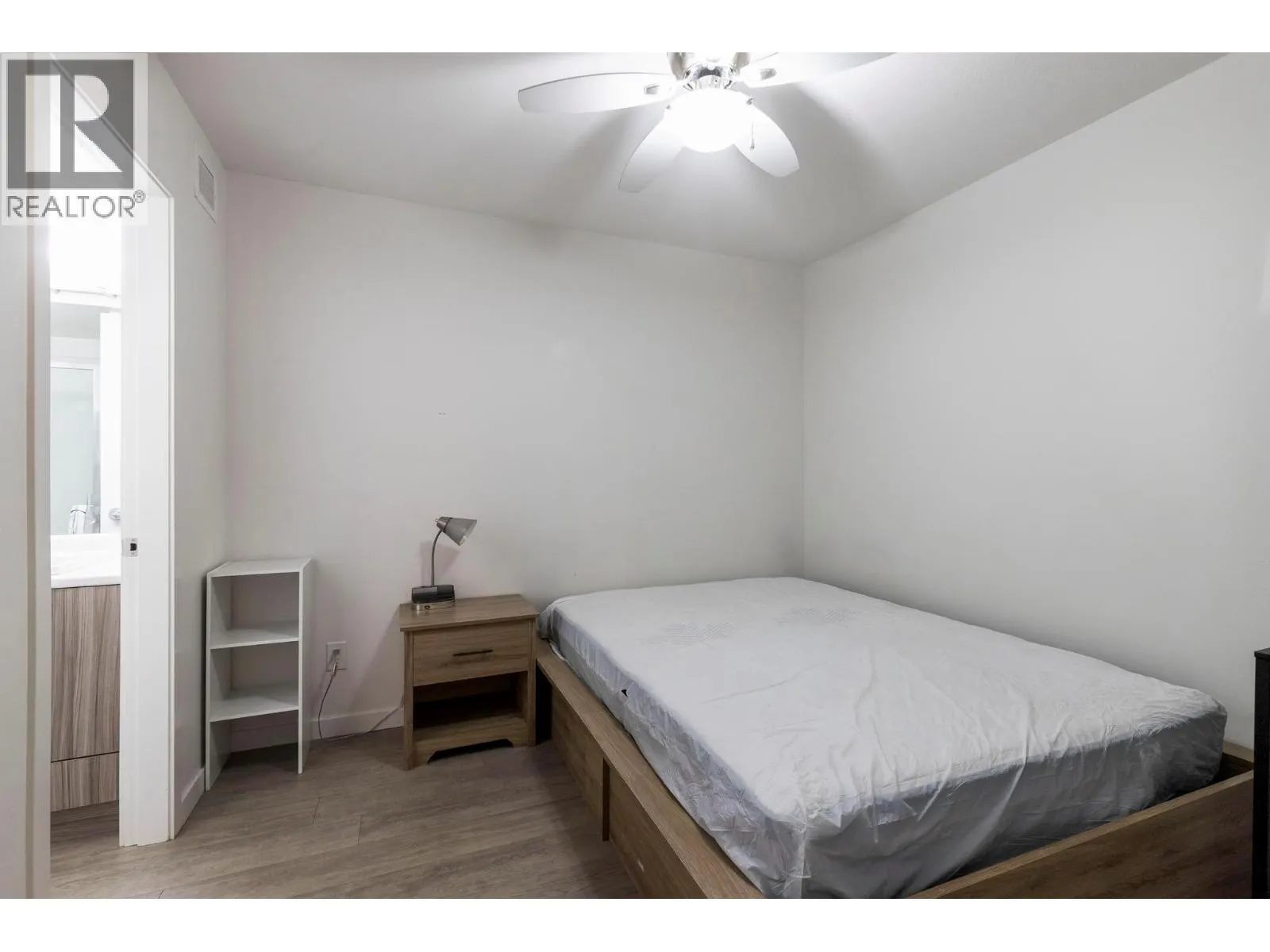 725 Academy Way Unit# 211