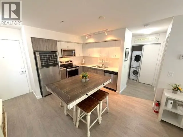 725 Academy Way Unit# 211