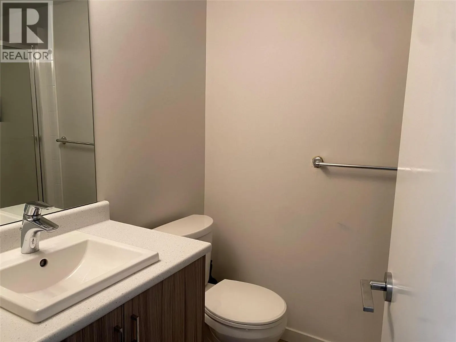 695 Academy Way Unit# 207