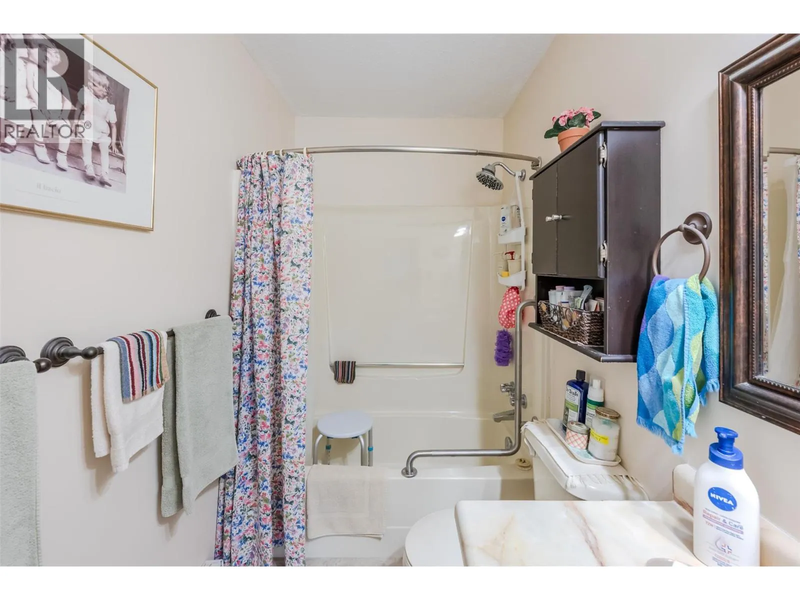 6462 Park Drive Unit# 1