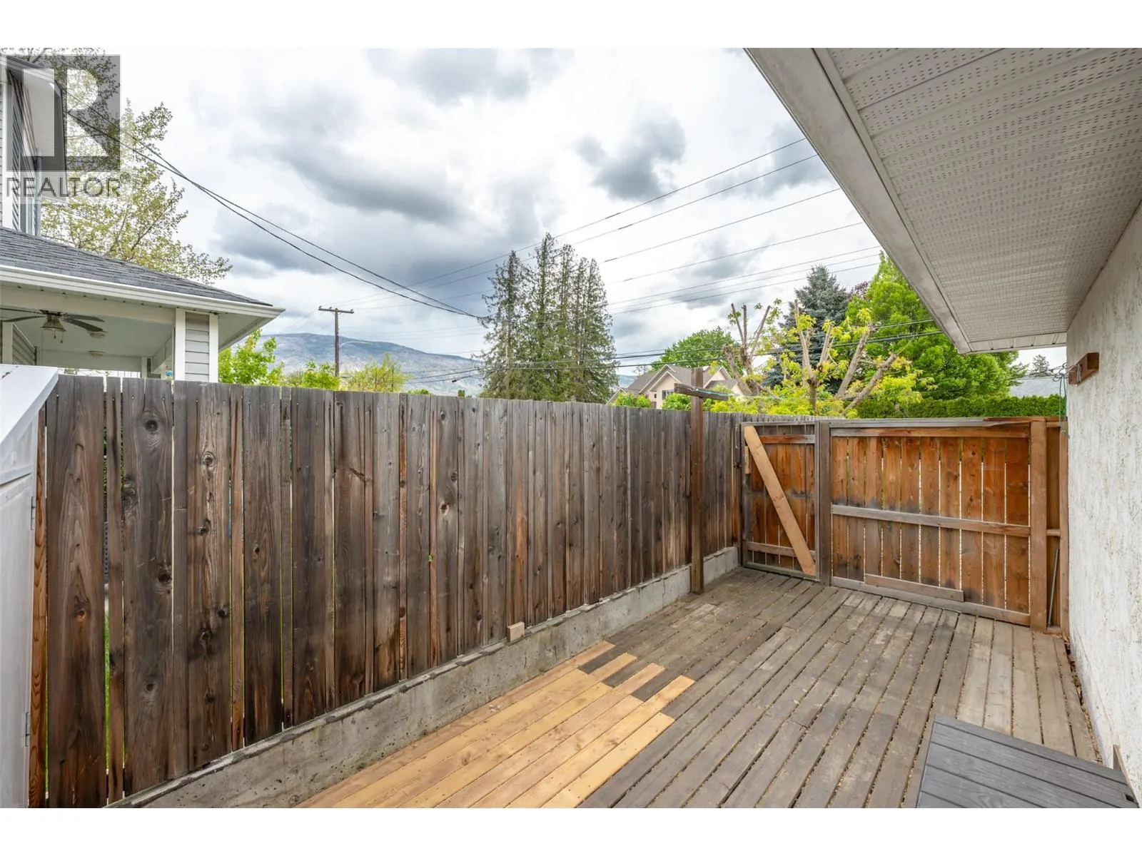 6462 Park Drive Unit# 1