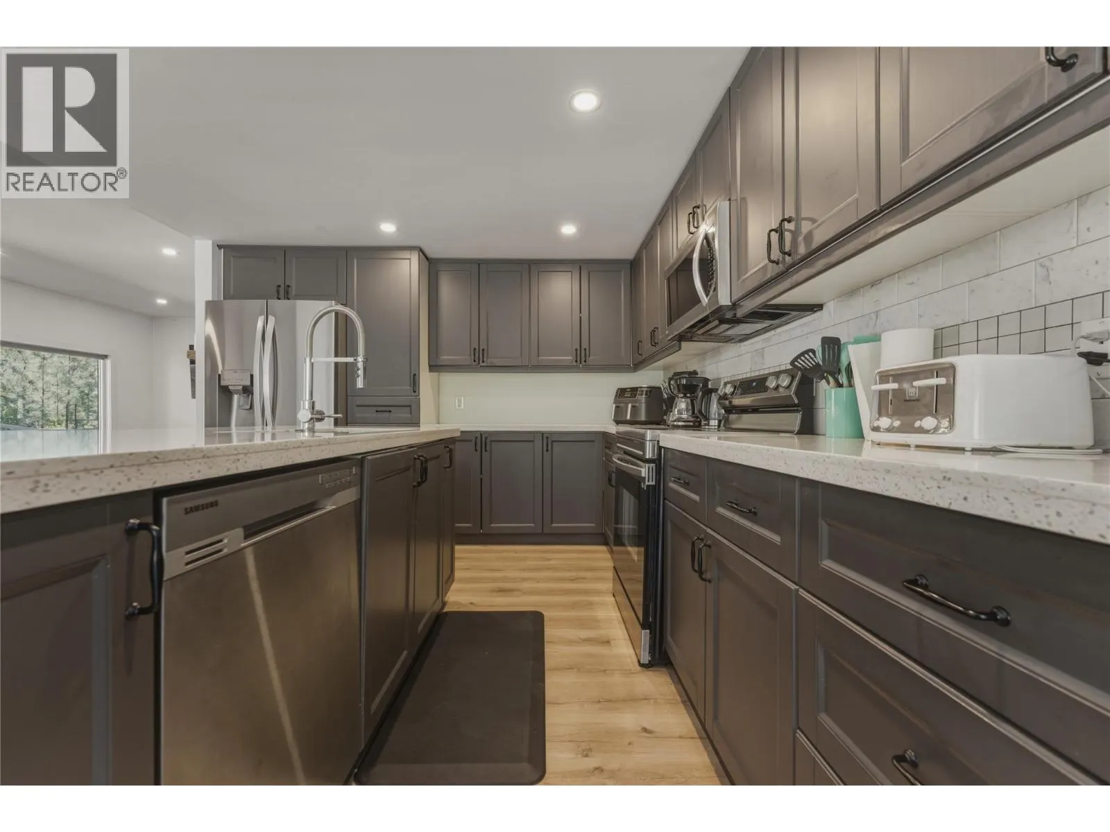 934 Hutley Road Unit# A