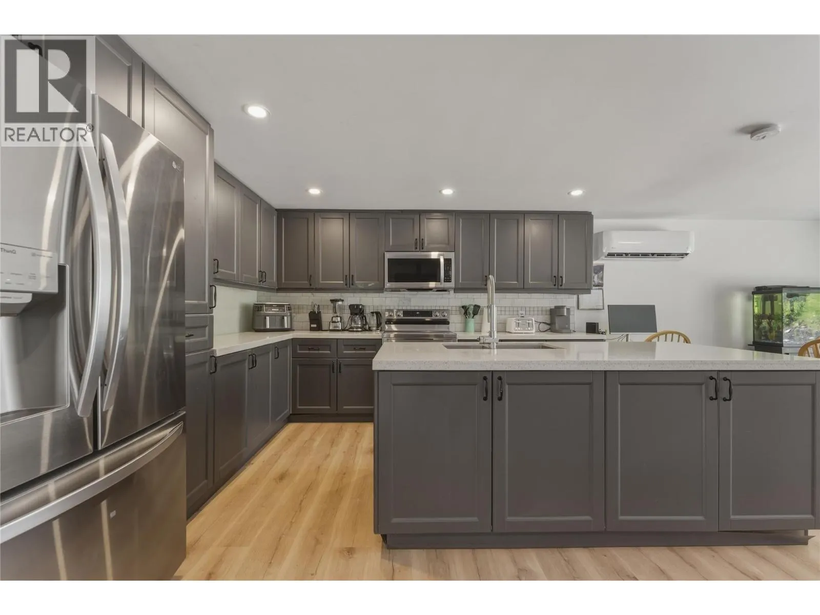 934 Hutley Road Unit# A