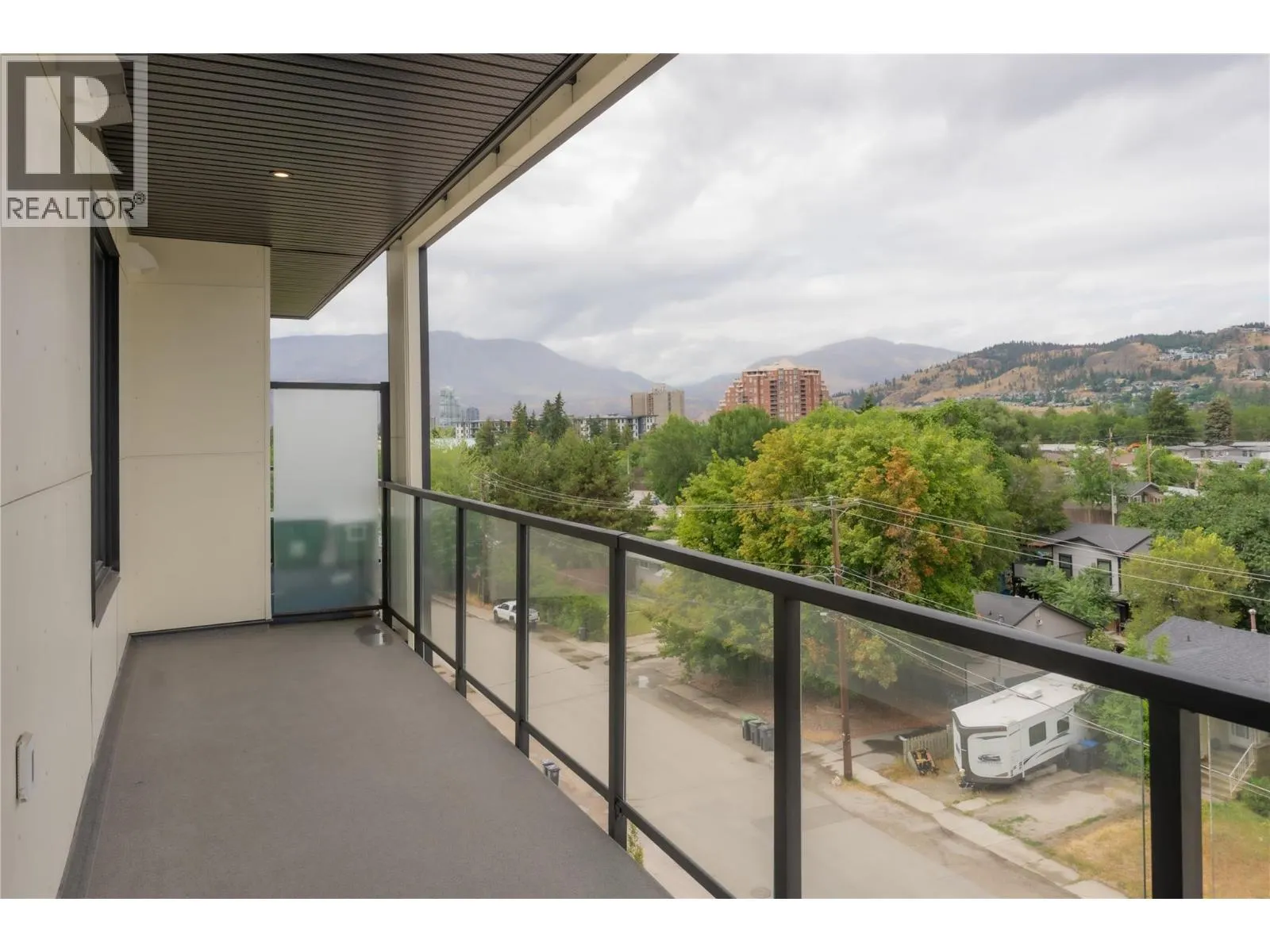 1301 Belaire Avenue Unit# 514