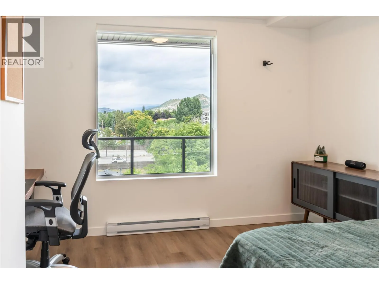 1301 Belaire Avenue Unit# 514