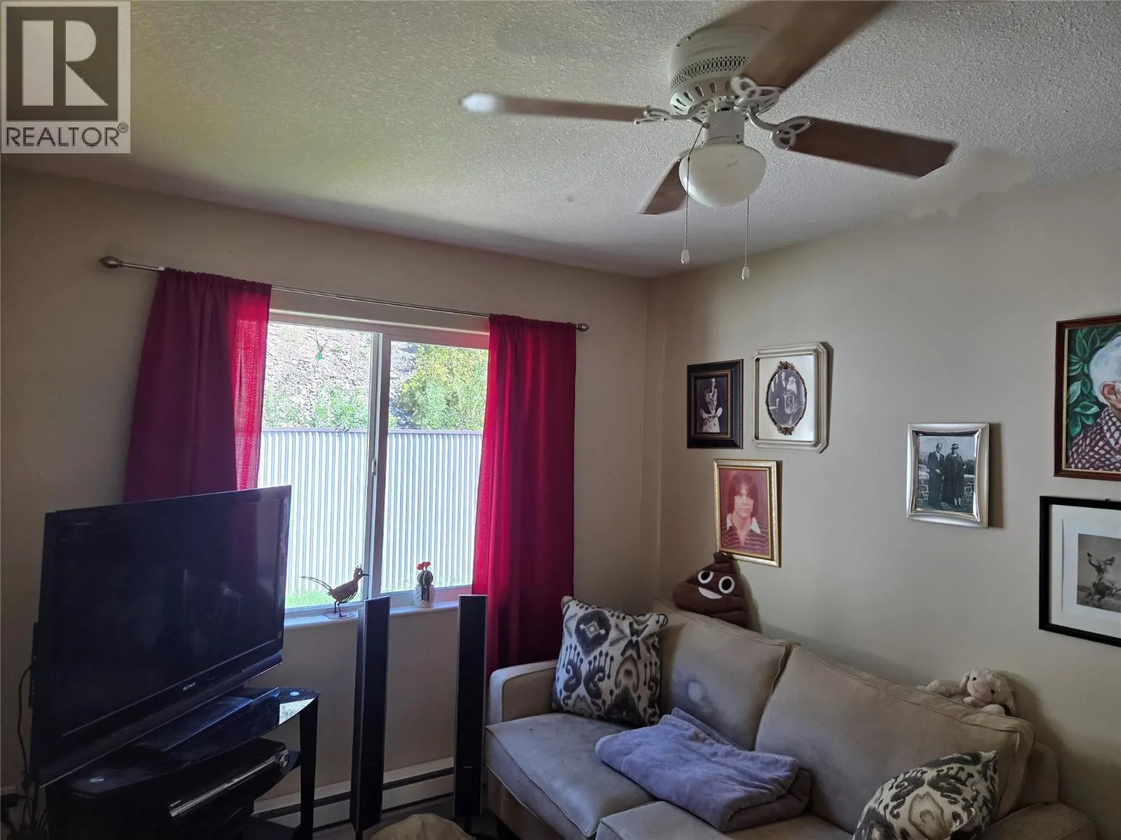 601 9th Street Unit# 2