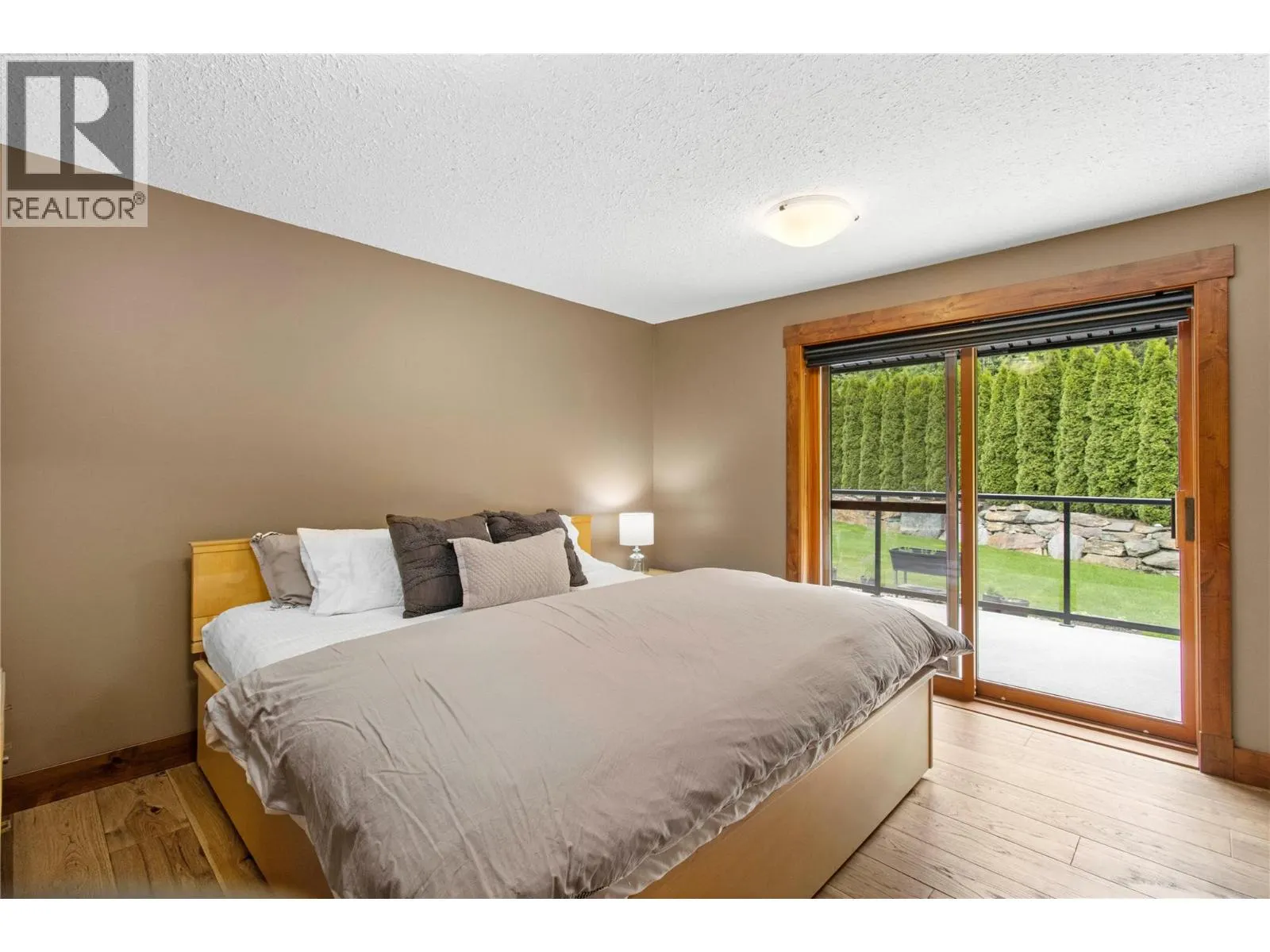 2609 Eagle Bay Road