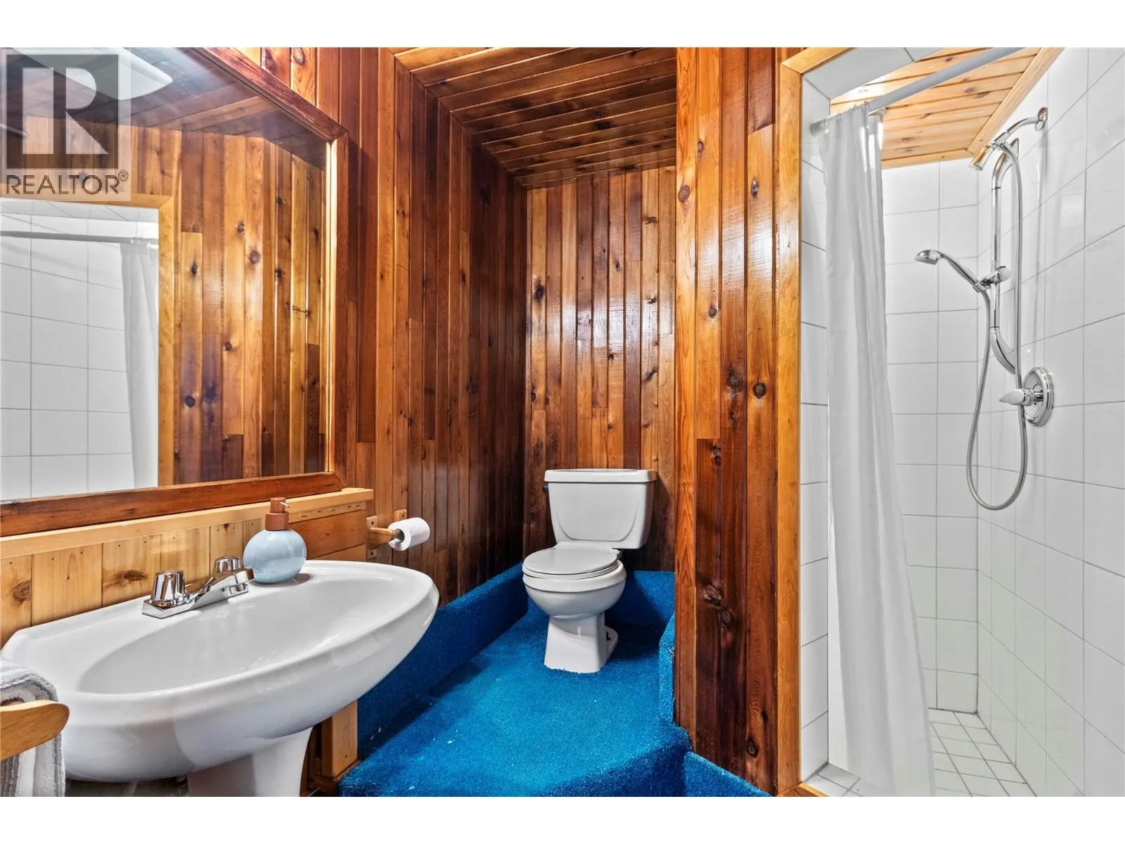 2609 Eagle Bay Road