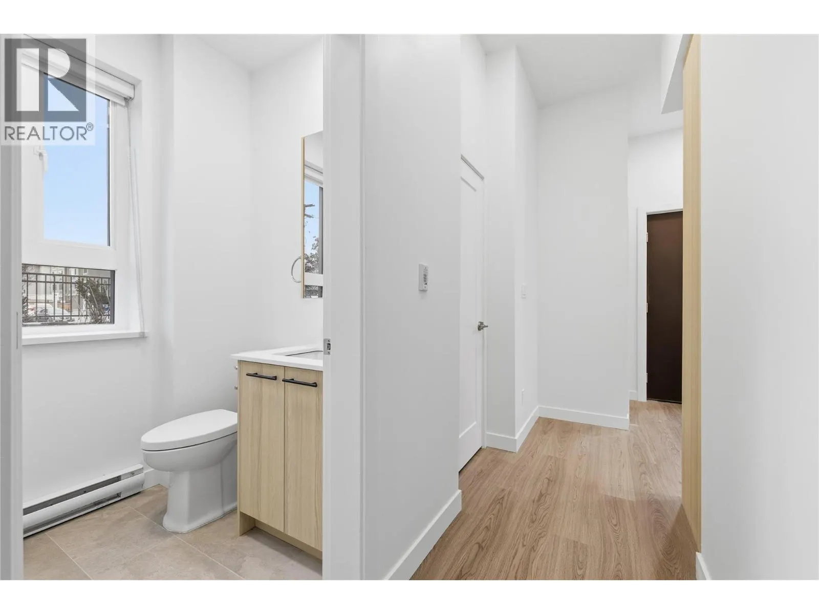 1390 Pridham Avenue Unit# TH4 Lot# 3