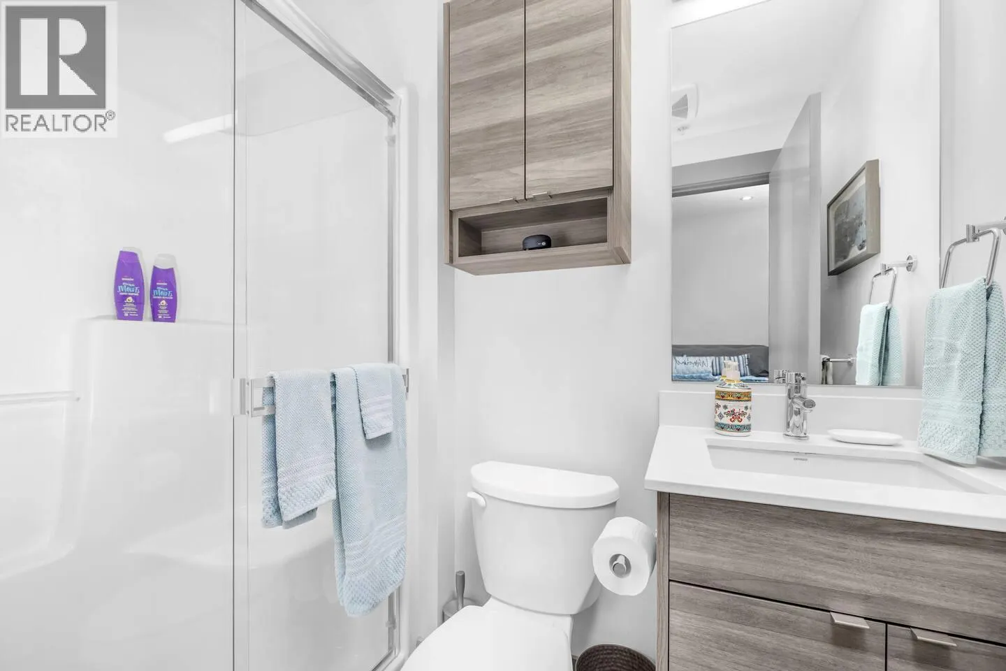 2555 Lakeshore Road Unit# 406