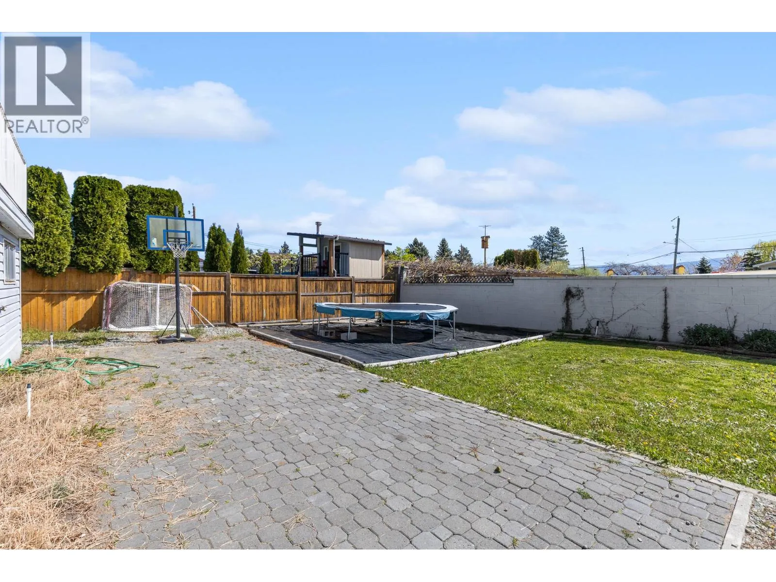 2720 Casa Loma Road