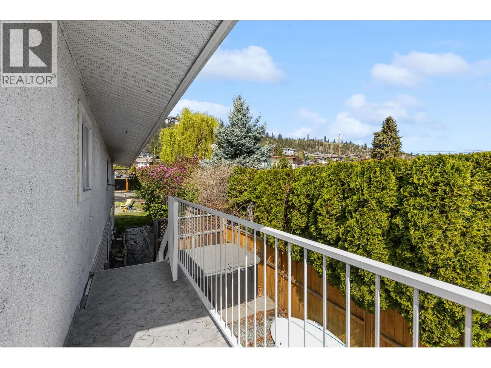 2720 Casa Loma Road