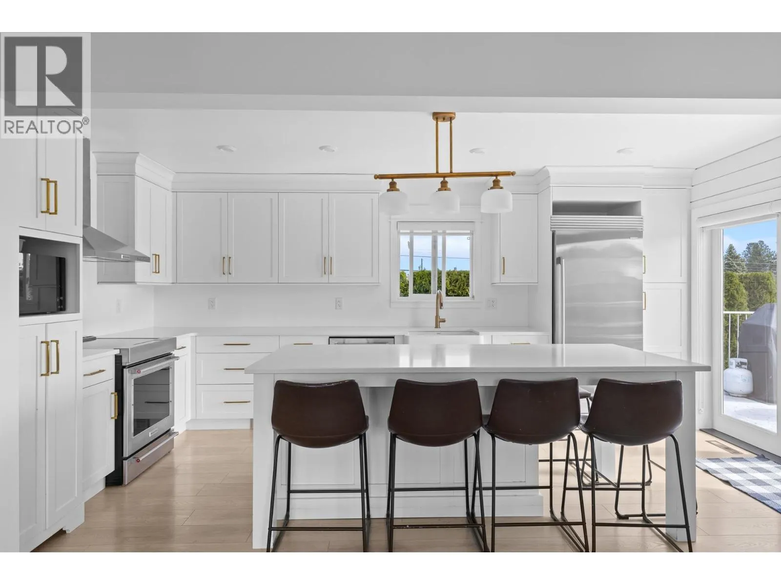 2720 Casa Loma Road