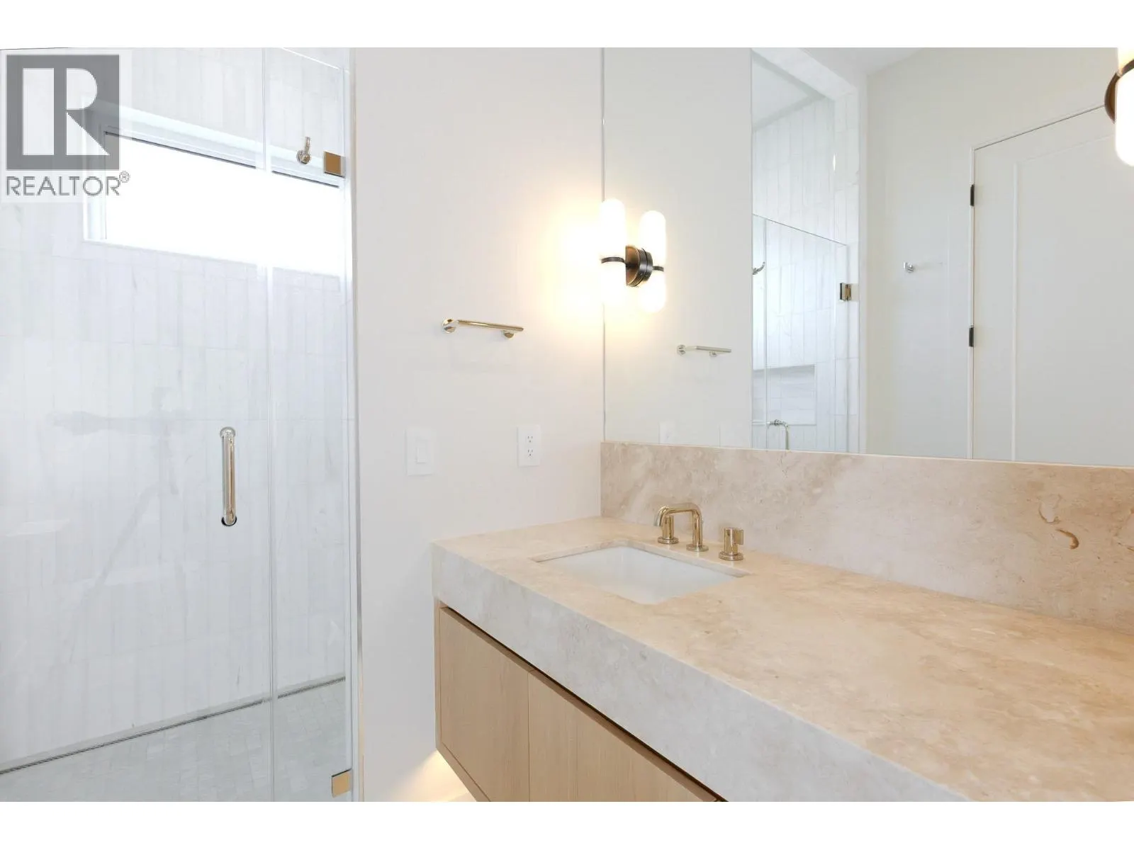 1403 Vineyard Drive