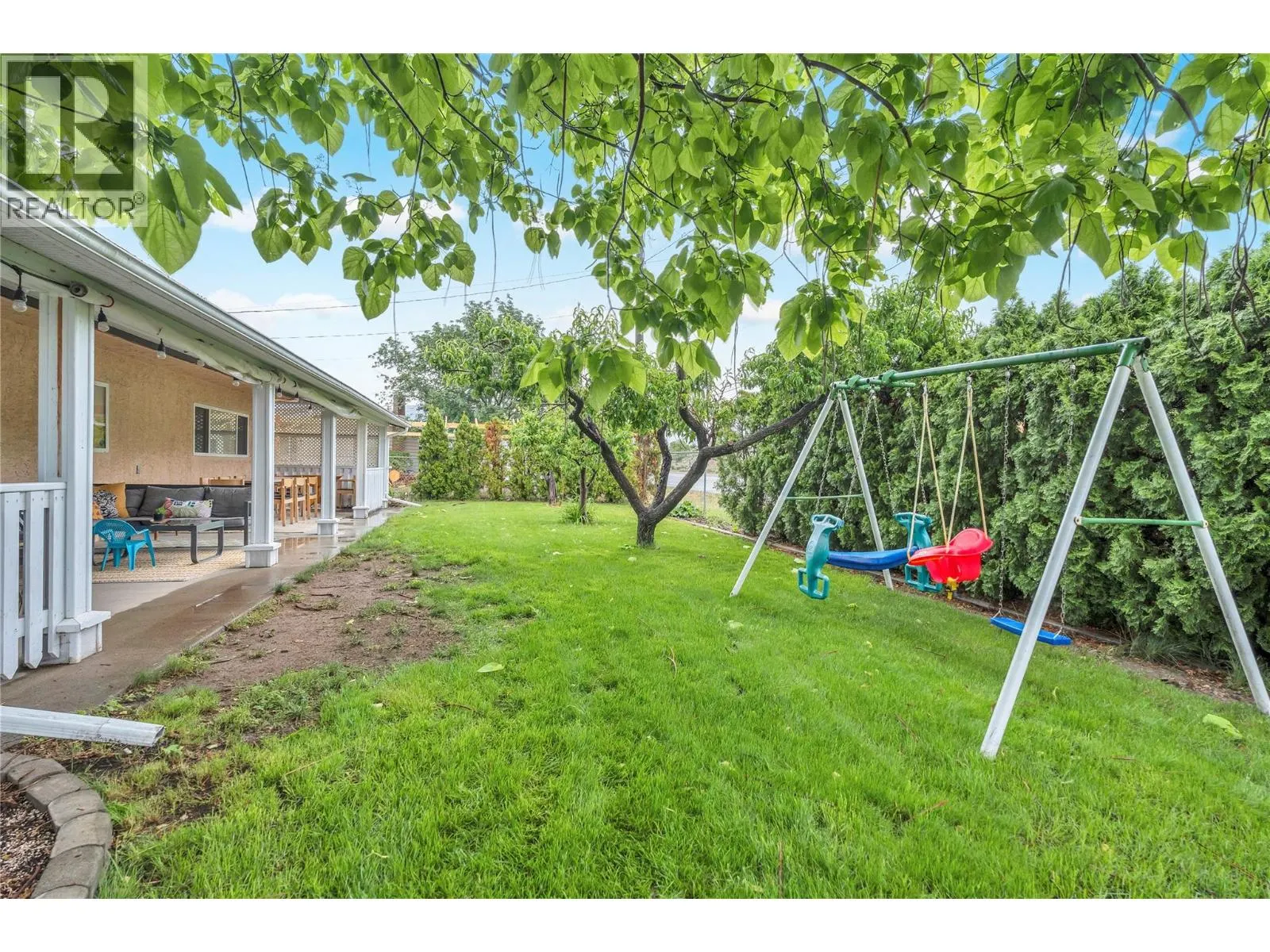 7513 CREST-A-WAY Road