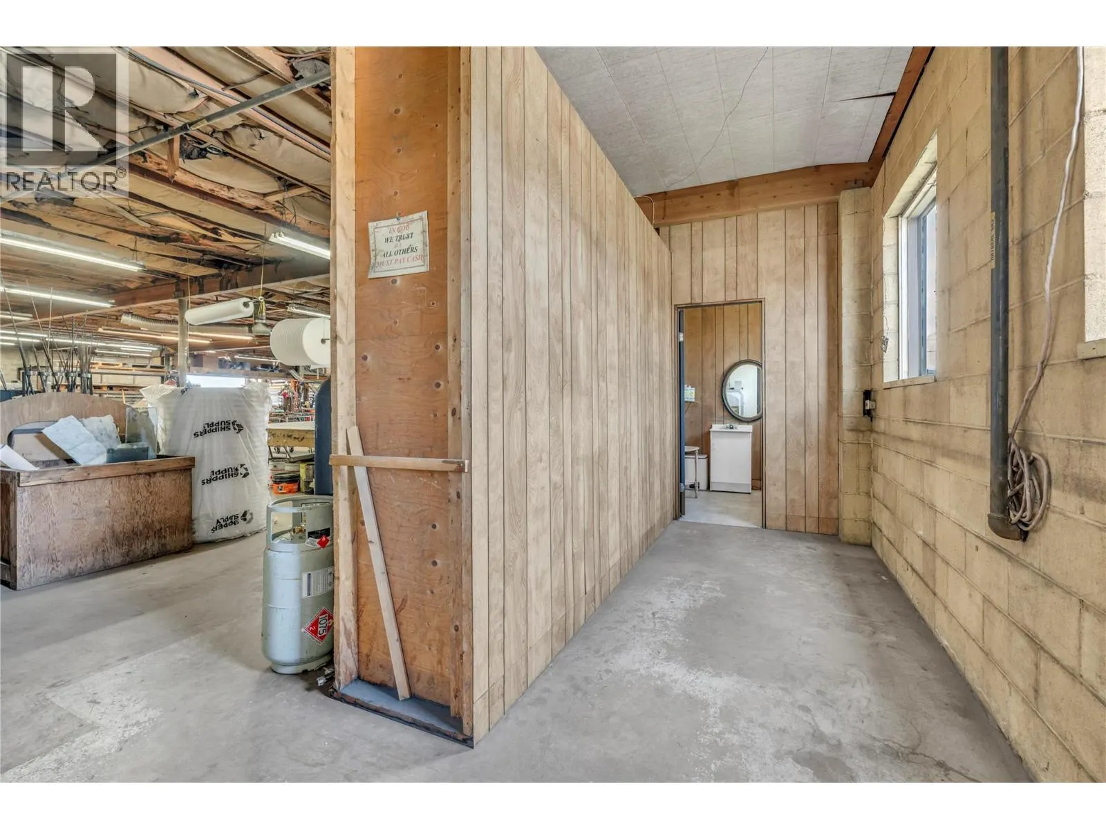 15817 Logie Road