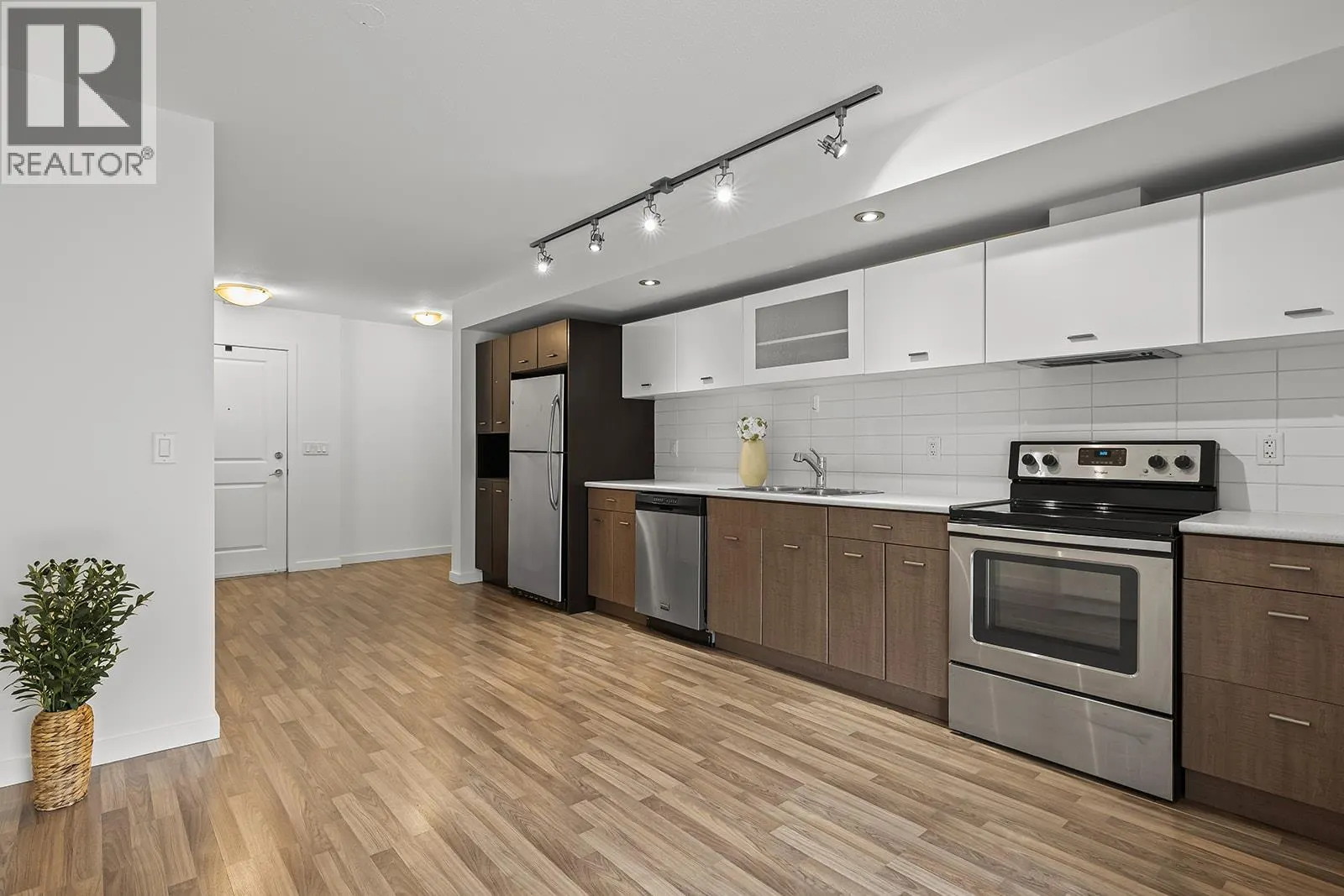 547 Yates Road Unit# 405