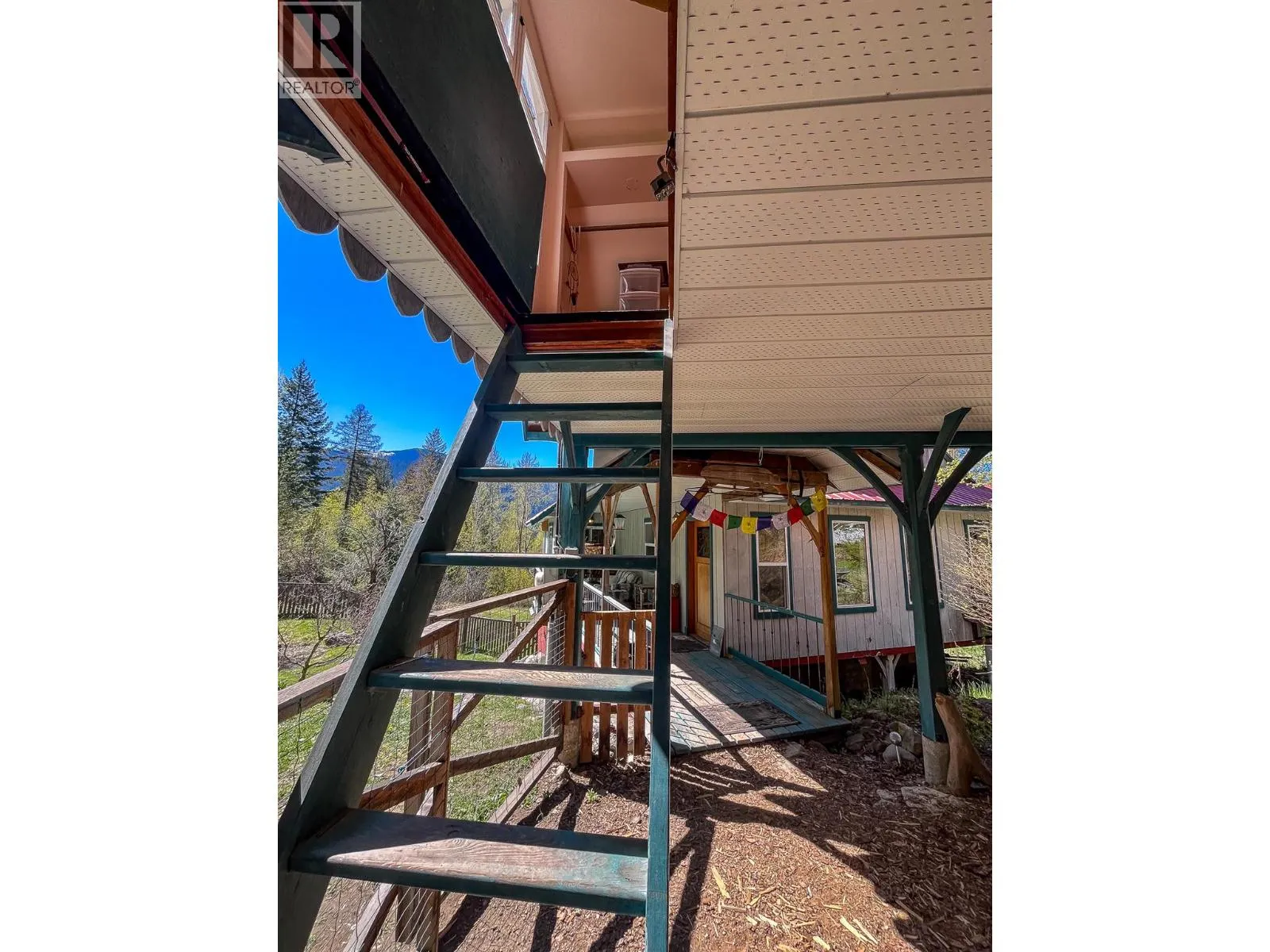 395 BOVEN Road