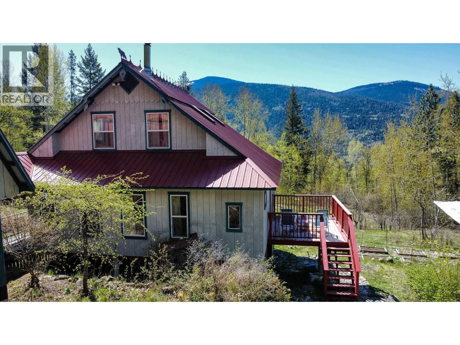 395 BOVEN Road