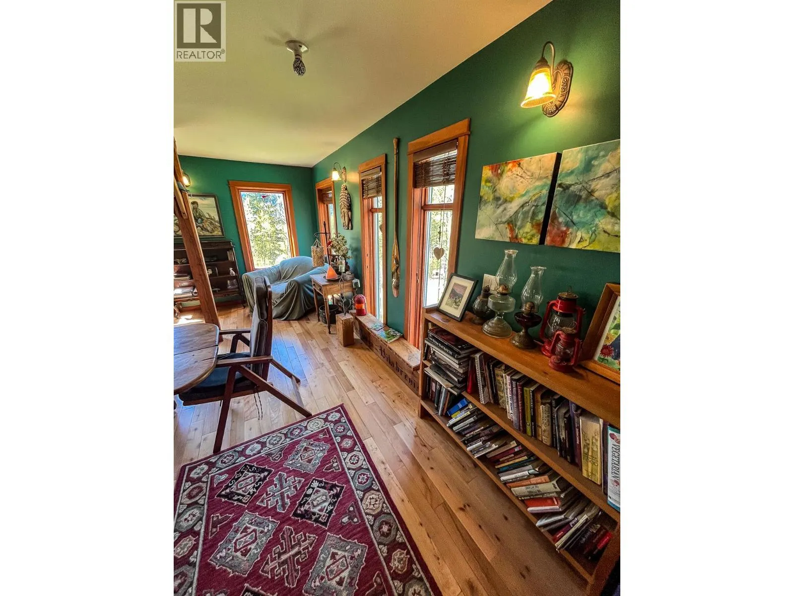 395 BOVEN Road