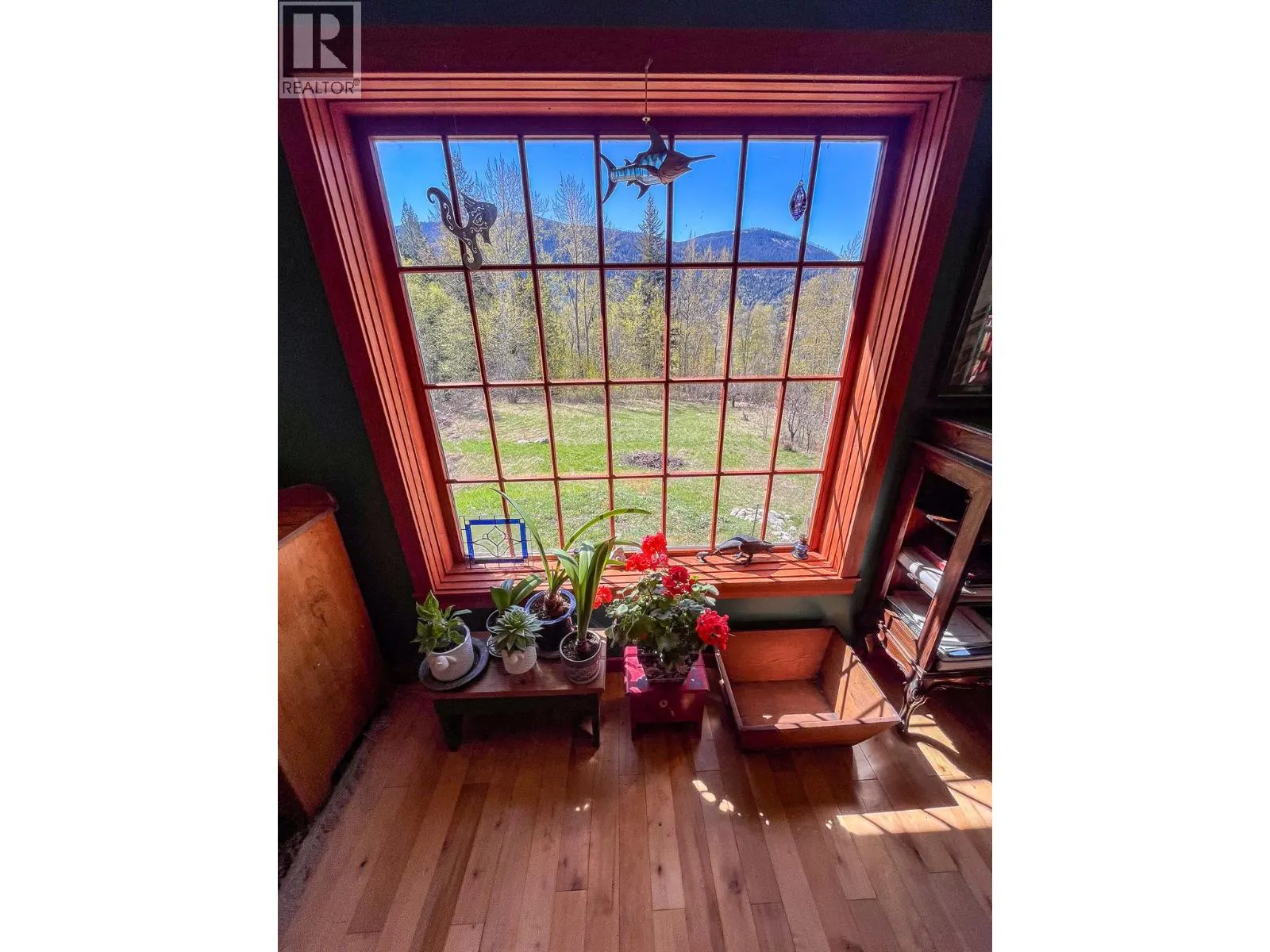 395 BOVEN Road