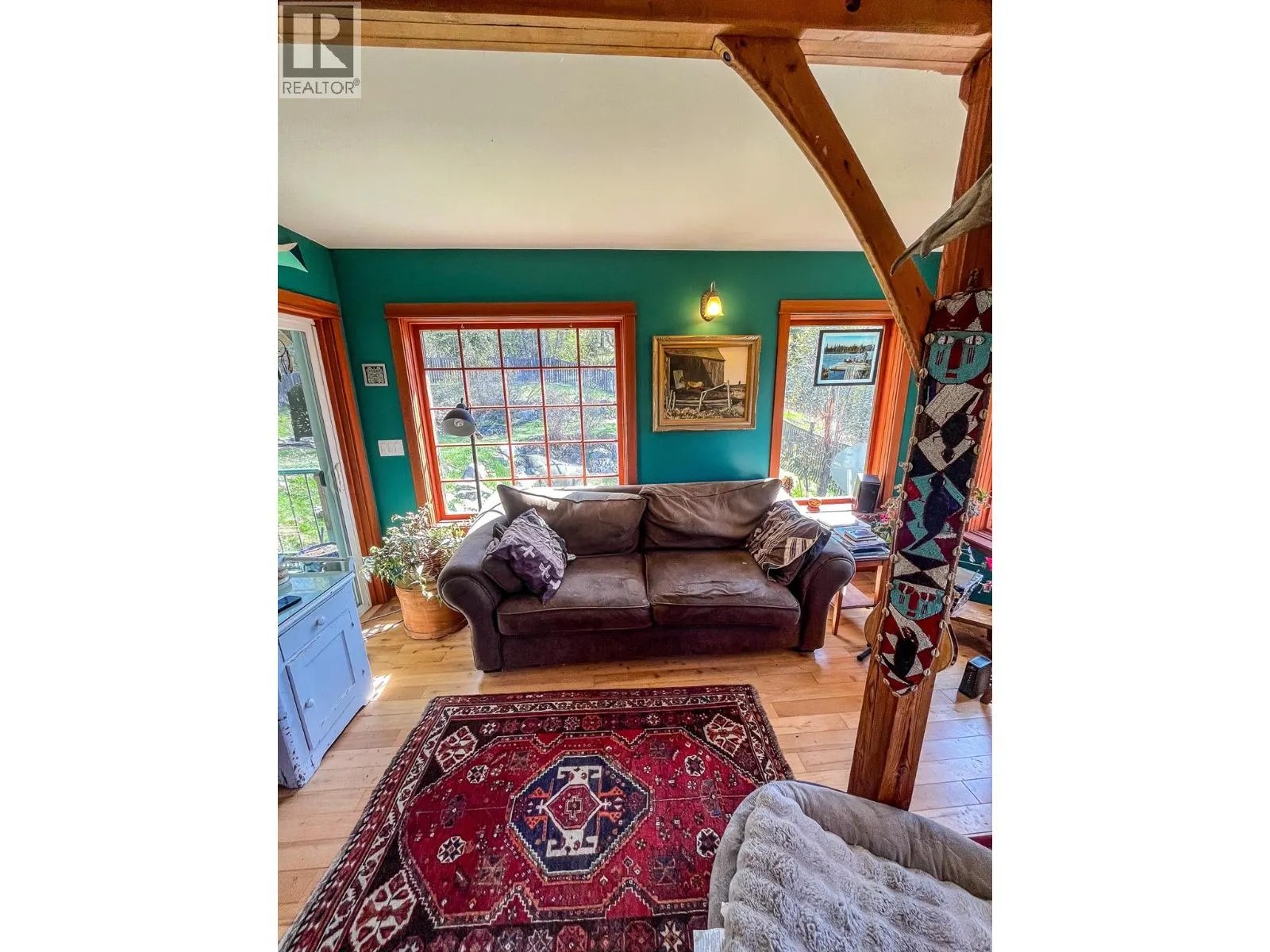 395 BOVEN Road