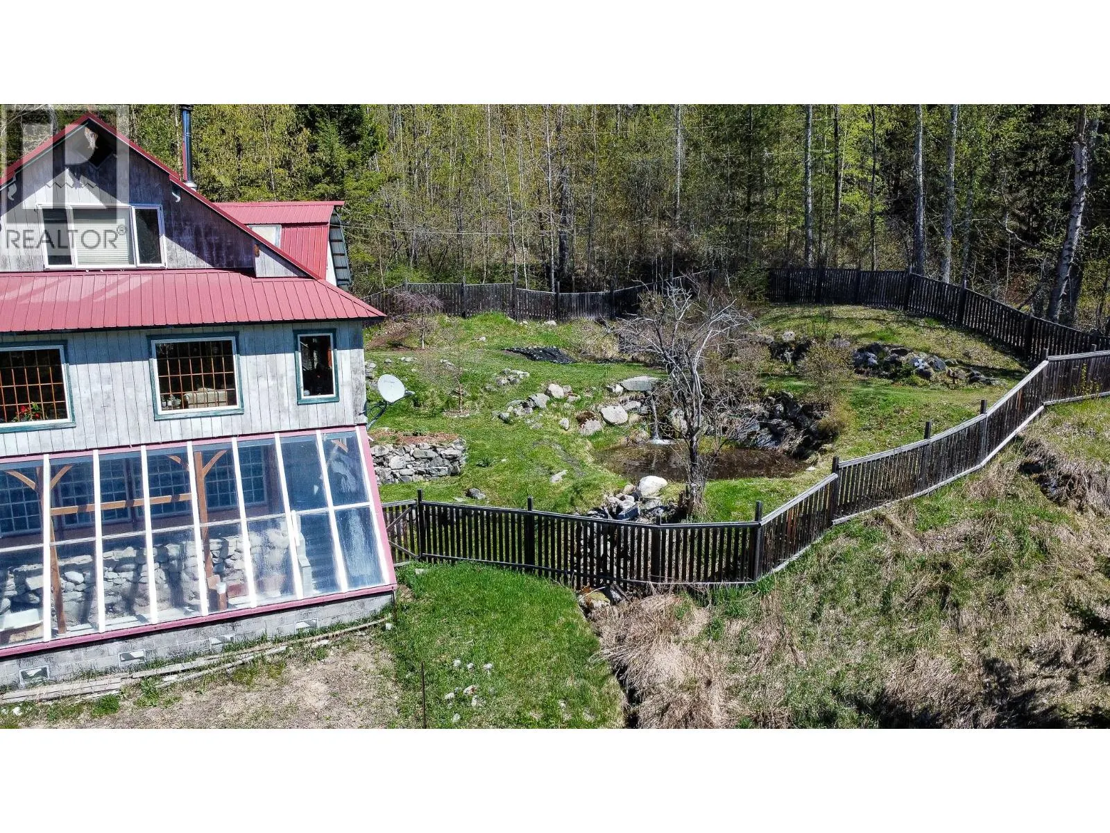 395 BOVEN Road