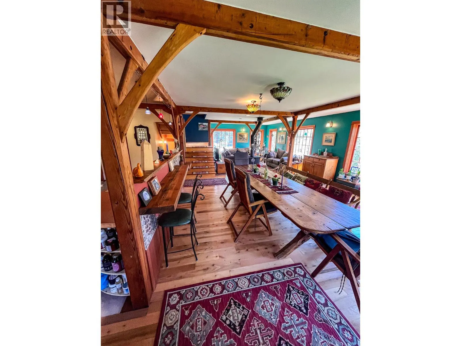 395 BOVEN Road