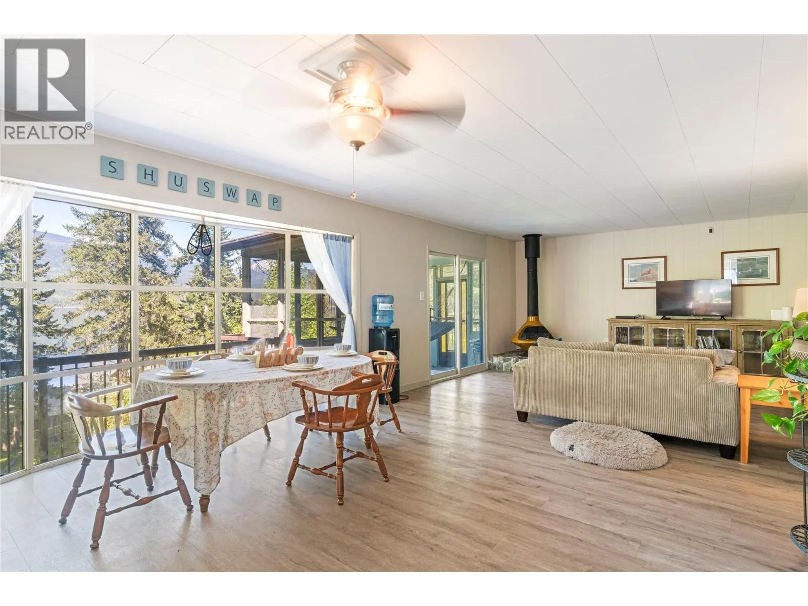 4265 Eagle Bay Road