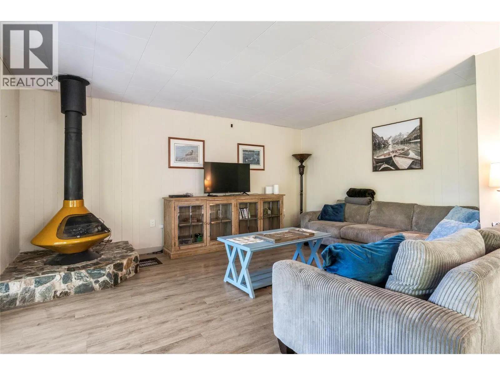 4265 Eagle Bay Road