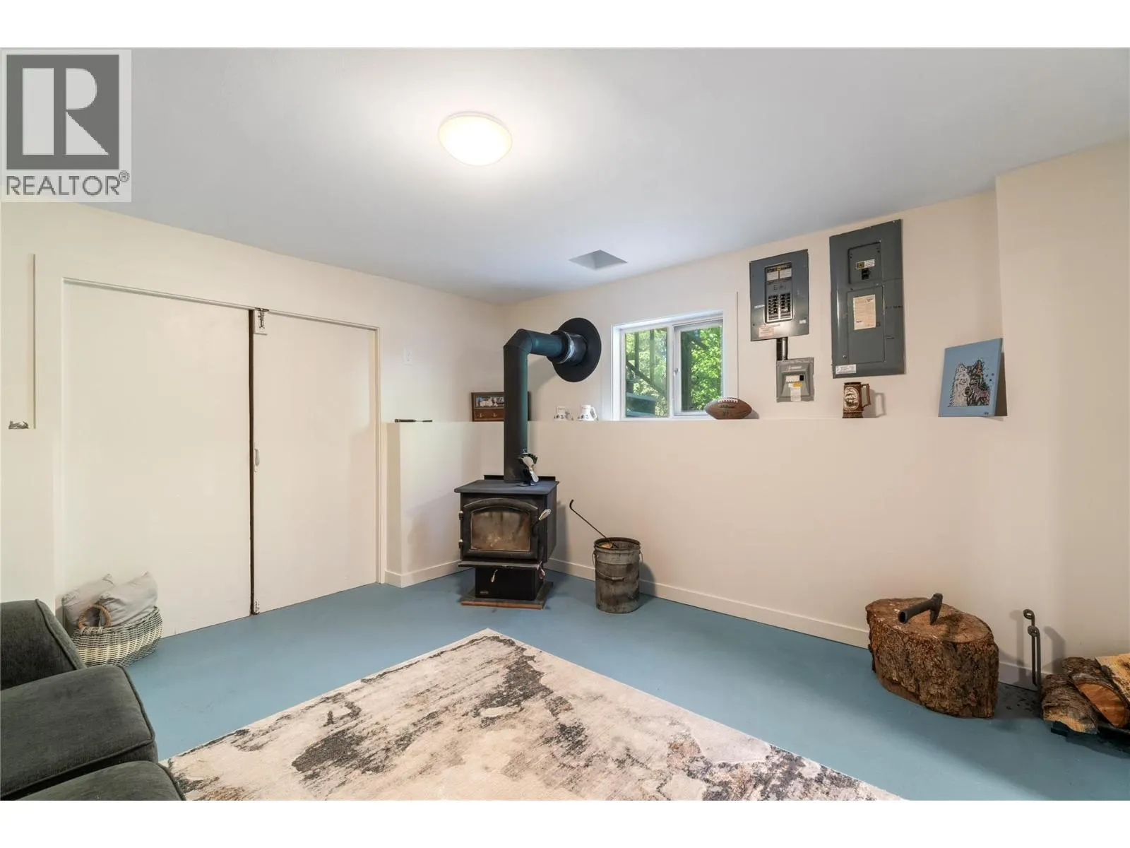 4265 Eagle Bay Road