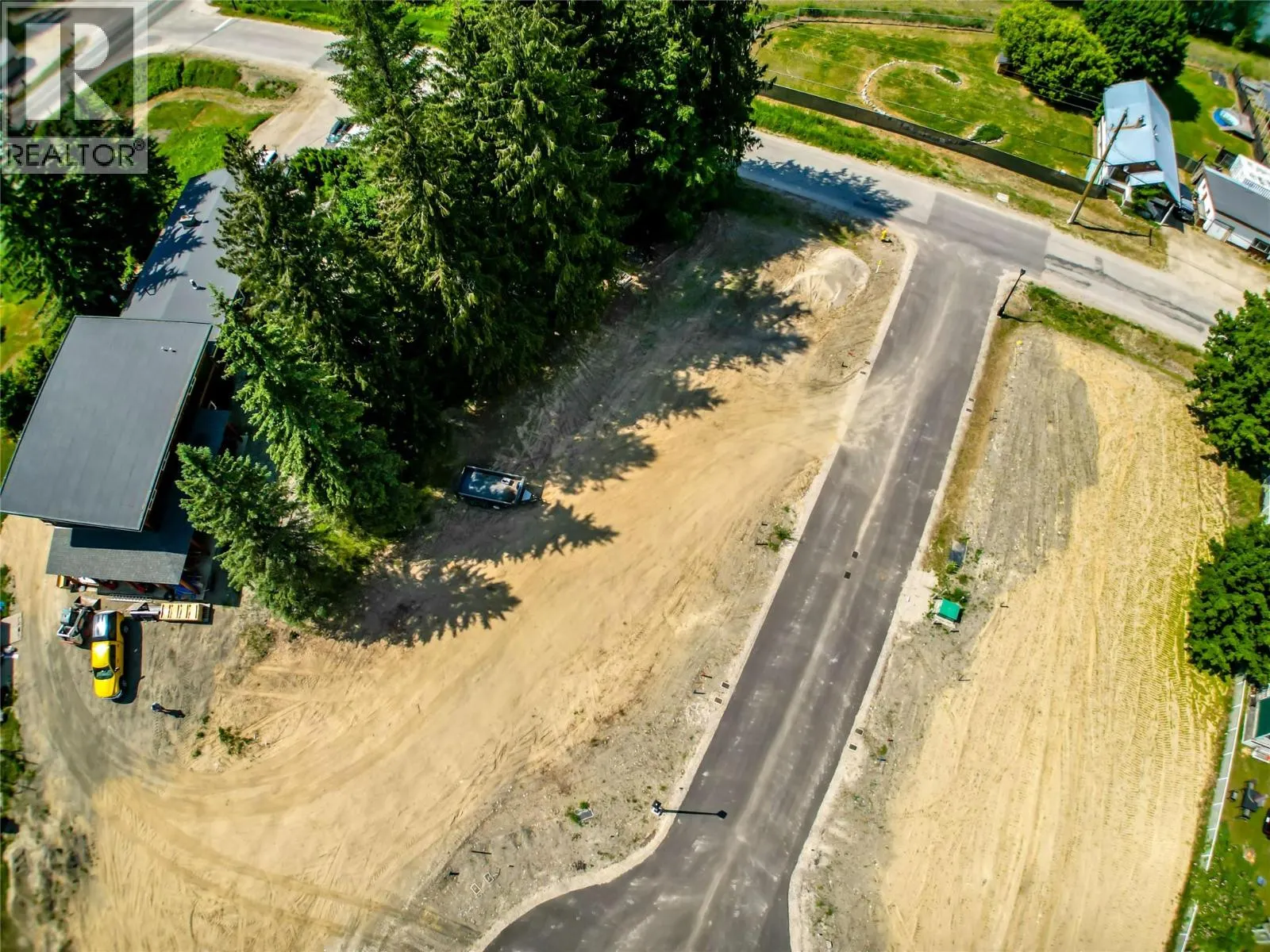 1-1445 Illecillewaet Road Lot# SL 10
