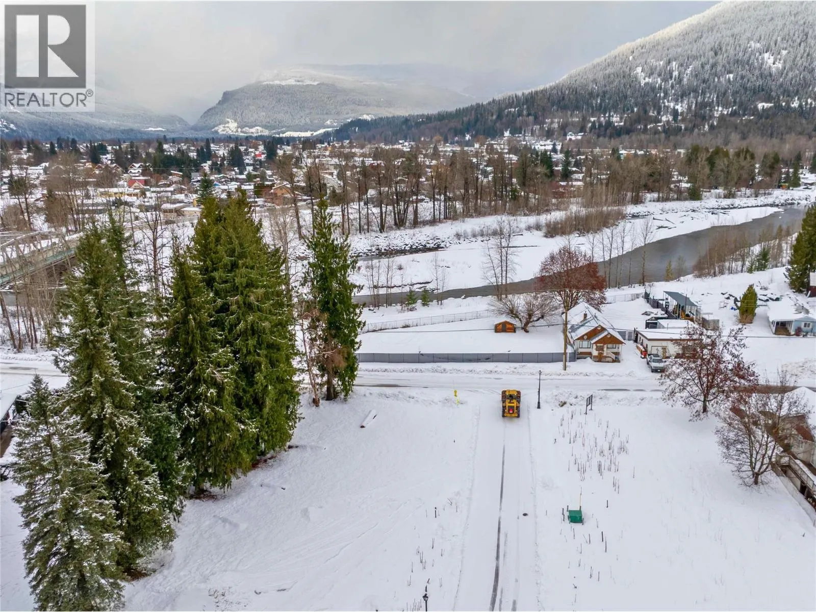 1-1445 Illecillewaet Road Lot# SL 10