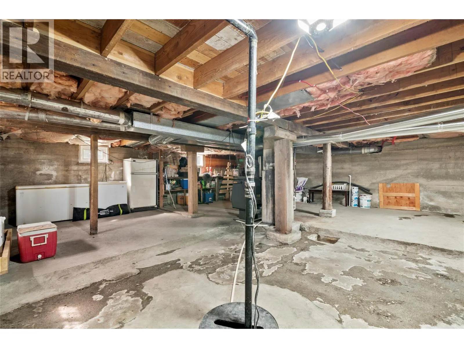 3381 Trinity Valley Road