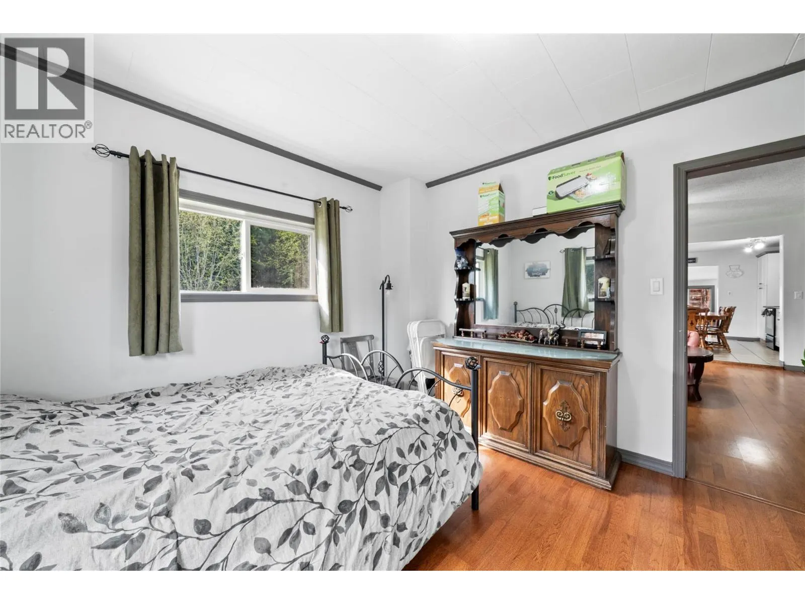 3381 Trinity Valley Road