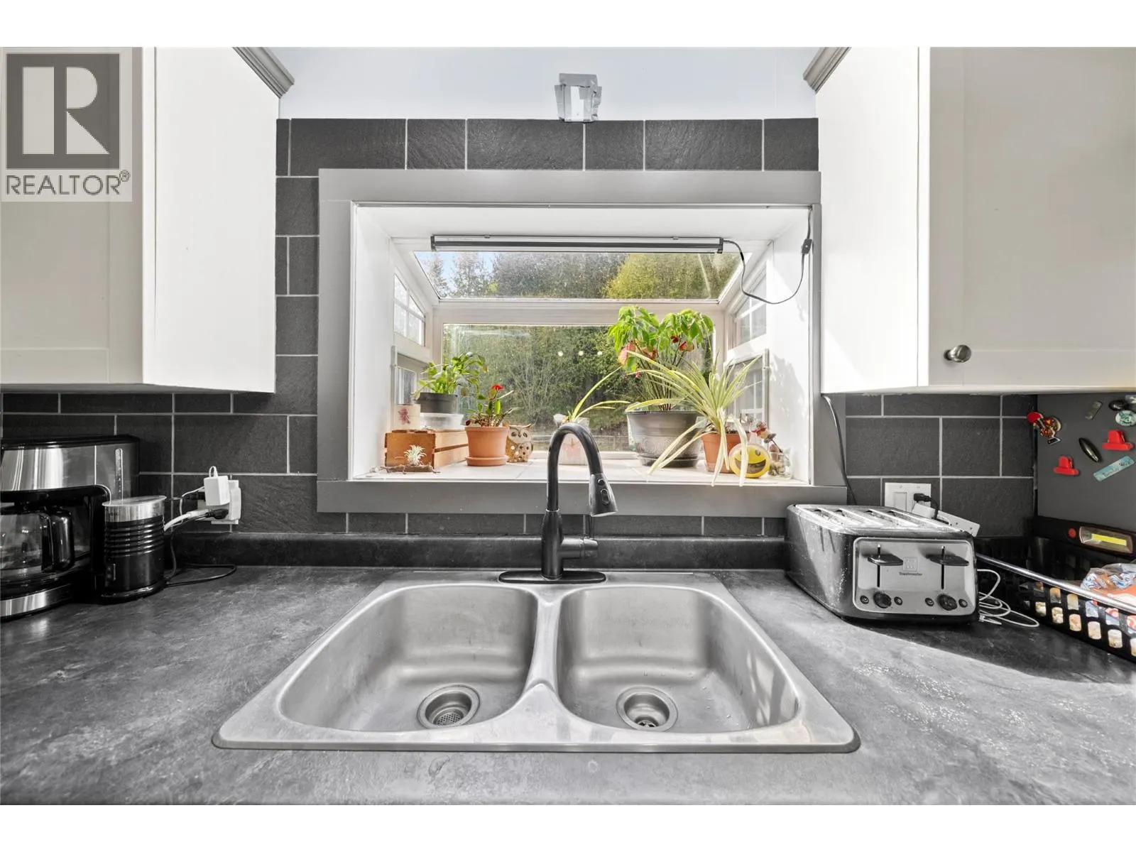 3381 Trinity Valley Road