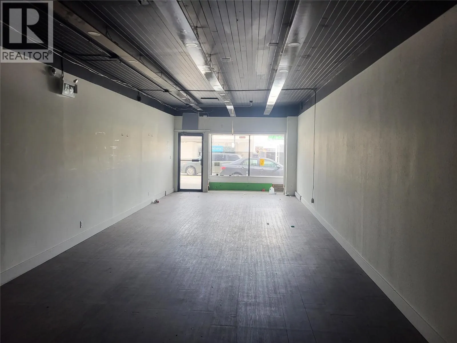 6276 Main Street
