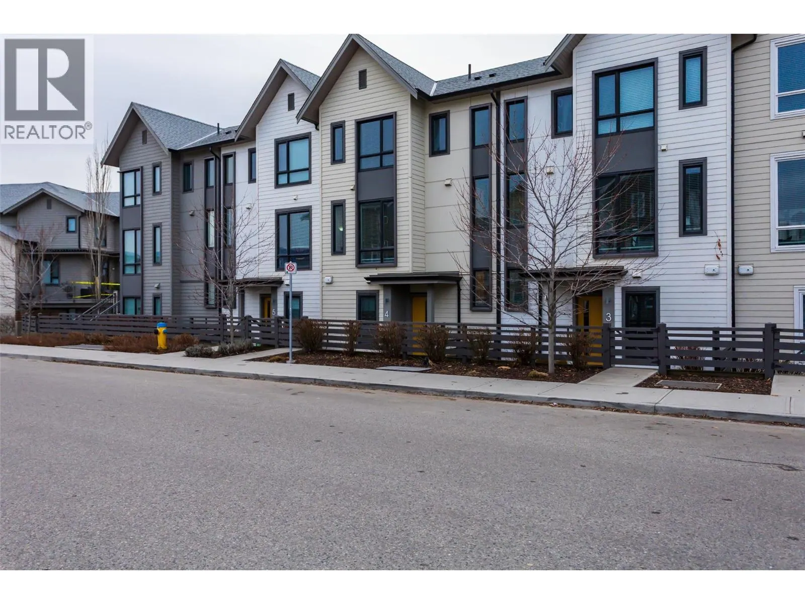 170 Celano Crescent Unit# 4
