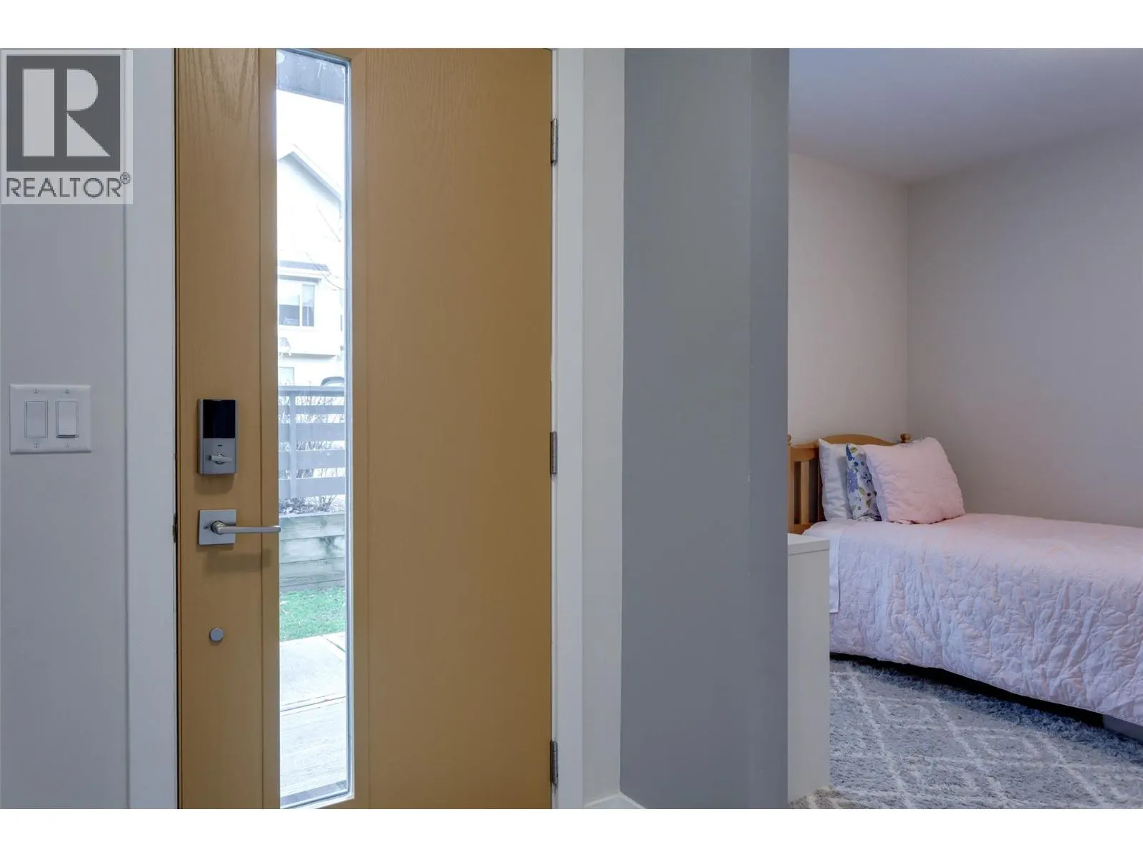 170 Celano Crescent Unit# 4