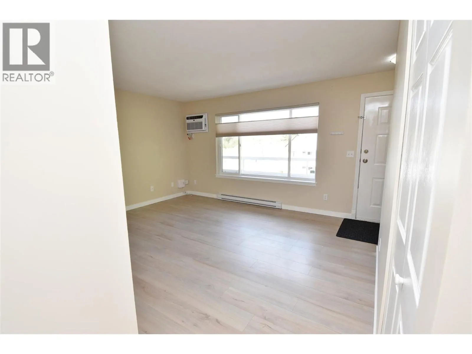 505 Browne Road Unit# 210