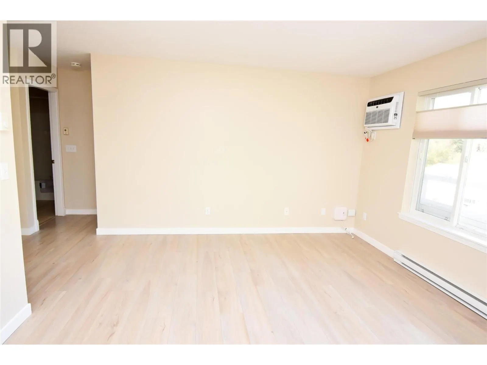 505 Browne Road Unit# 210