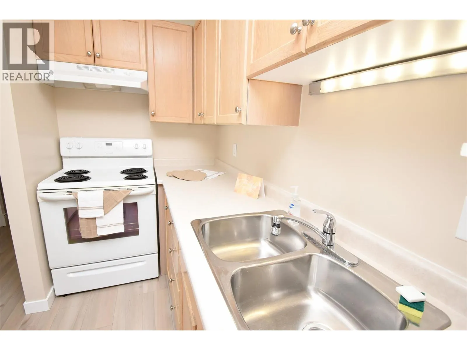 505 Browne Road Unit# 210