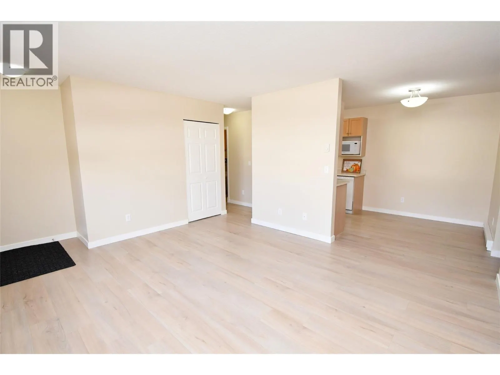 505 Browne Road Unit# 210