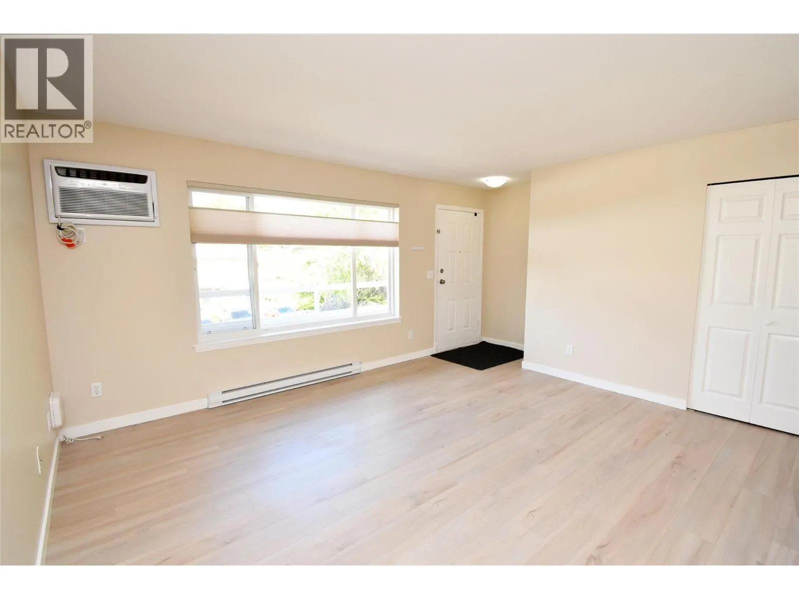505 Browne Road Unit# 210